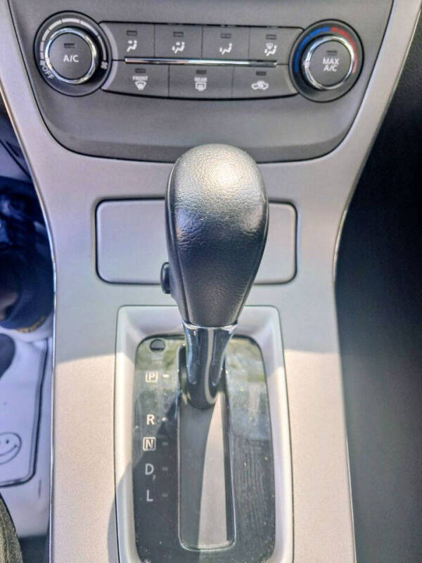 2013 Nissan Sentra SV