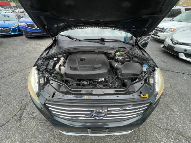 2015 Volvo XC60 T5 Drive-E Premier