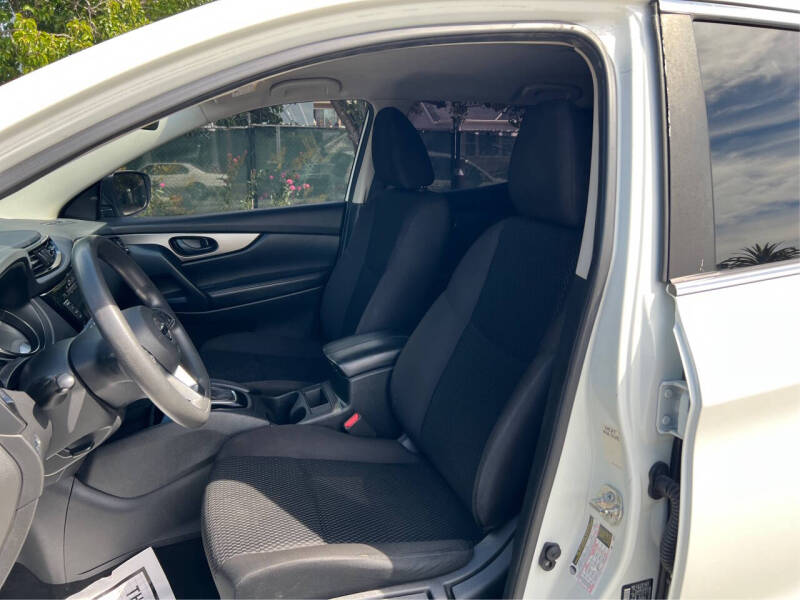 2021 Nissan Rogue Sport S