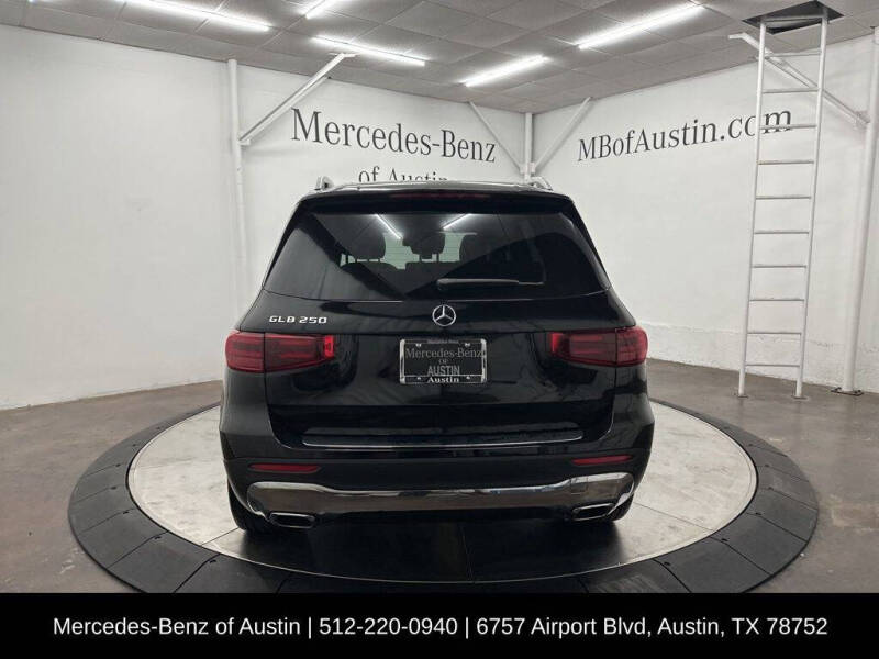 2025 Mercedes-Benz GLB GLB 250