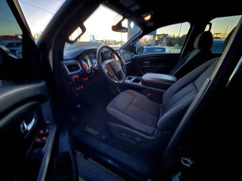 2018 Nissan Titan