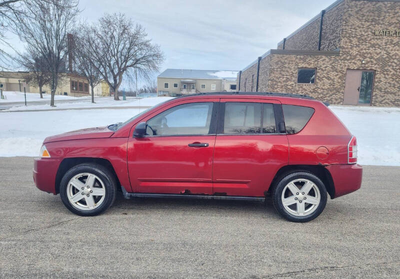 2009 Jeep Compass Sport photo 6