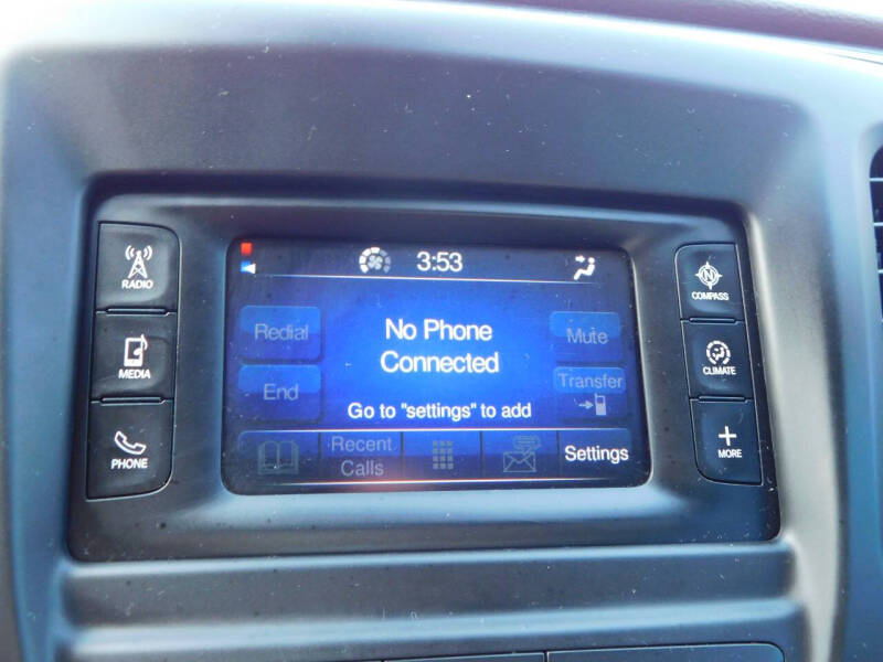 2015 Chrysler 200 LX