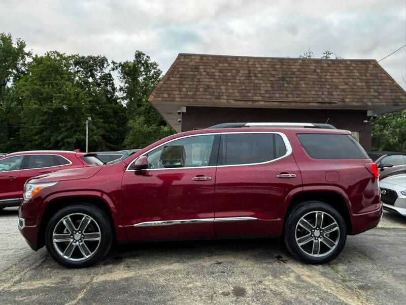 2017 GMC Acadia Denali