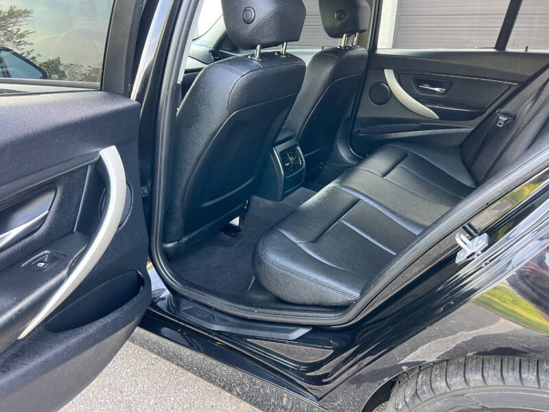 2014 BMW 3 Series 320i xDrive