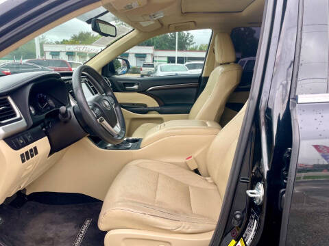 2015 Toyota Highlander Limited Platinum