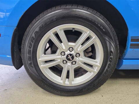 2013 Ford Mustang V6