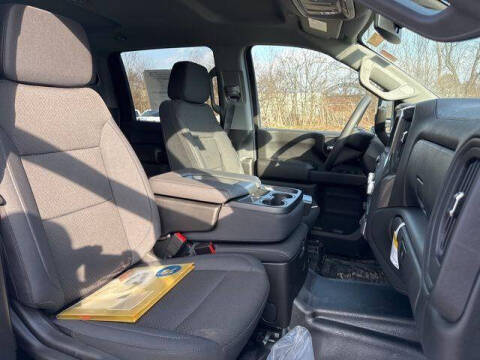 2025 GMC Sierra 3500HD CC Pro