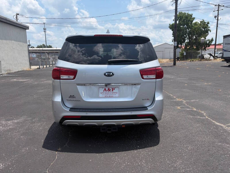 2016 Kia Sedona Limited