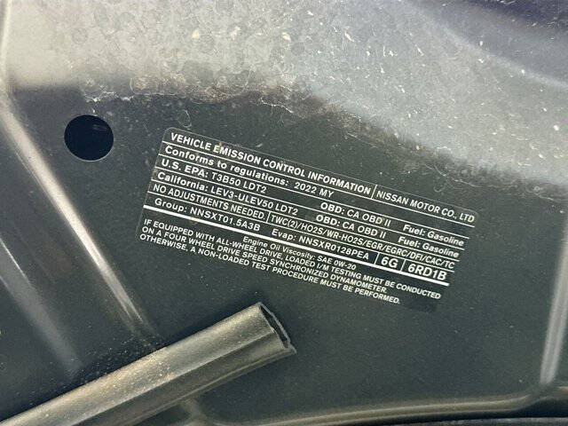 2022 Nissan Rogue SV