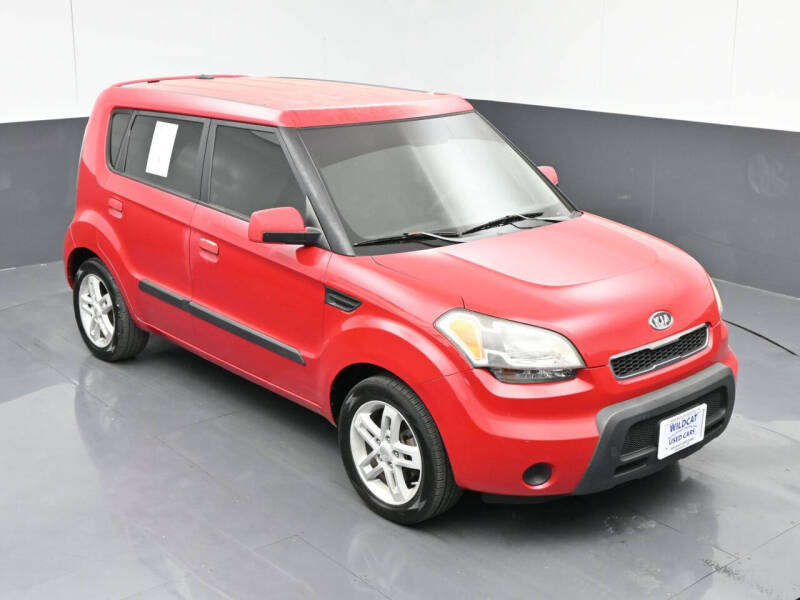2010 Kia Soul +