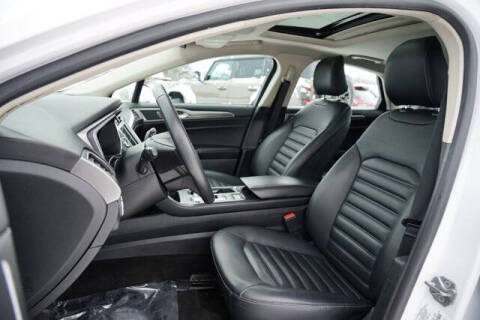 2020 Ford Fusion SEL