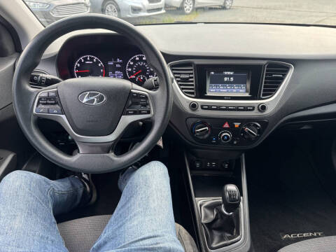 2018 Hyundai Accent SE
