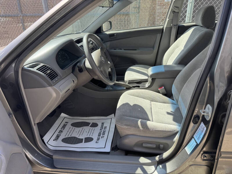 2002 Toyota Camry LE