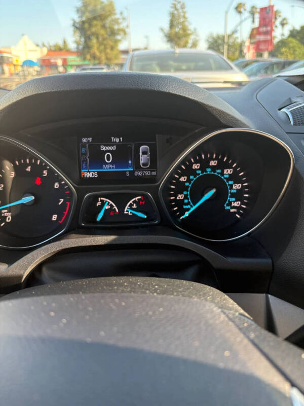 2016 Ford Escape SE
