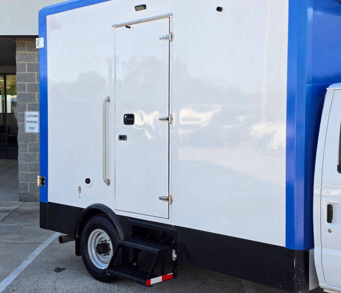 2023 Ford E-Series
