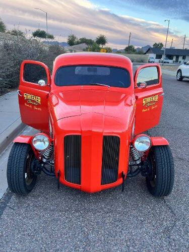 1948 Ford F-1