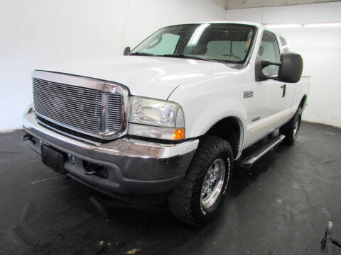2004 Ford F-250 Super Duty for sale at Automotive Connection in Fairfield OH