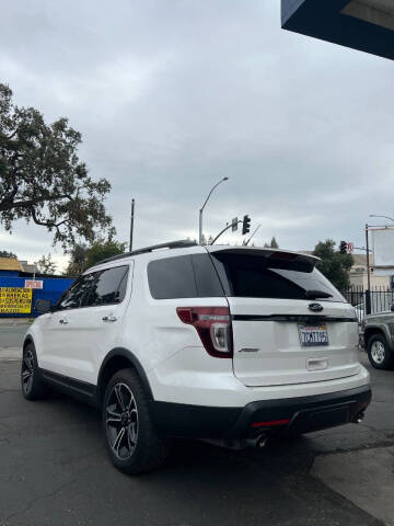 2014 Ford Explorer Sport