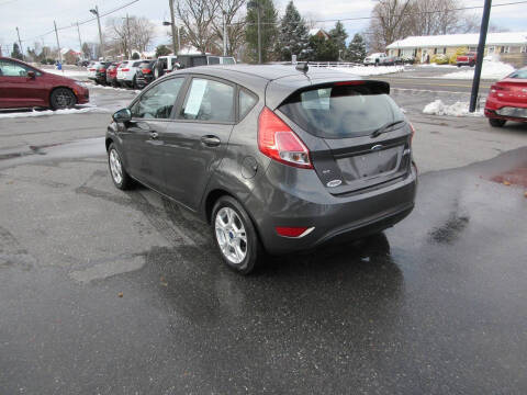 2015 Ford Fiesta SE