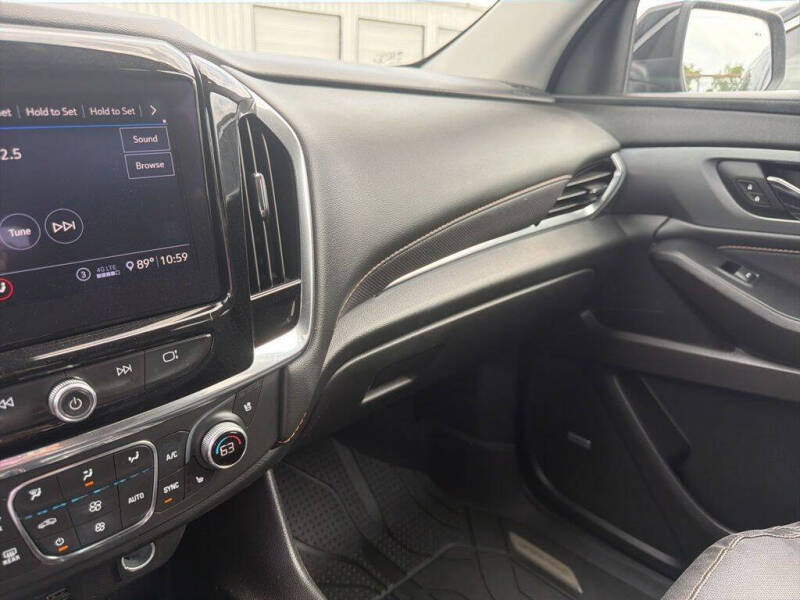 2021 Chevrolet Traverse Premier