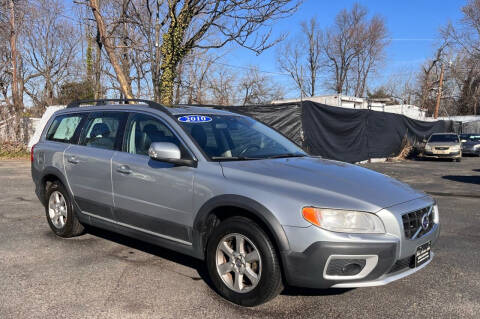 2010 Volvo XC70 for sale at PARK AVENUE AUTOS in Collingswood NJ