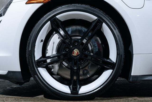 2021 Porsche Taycan Turbo