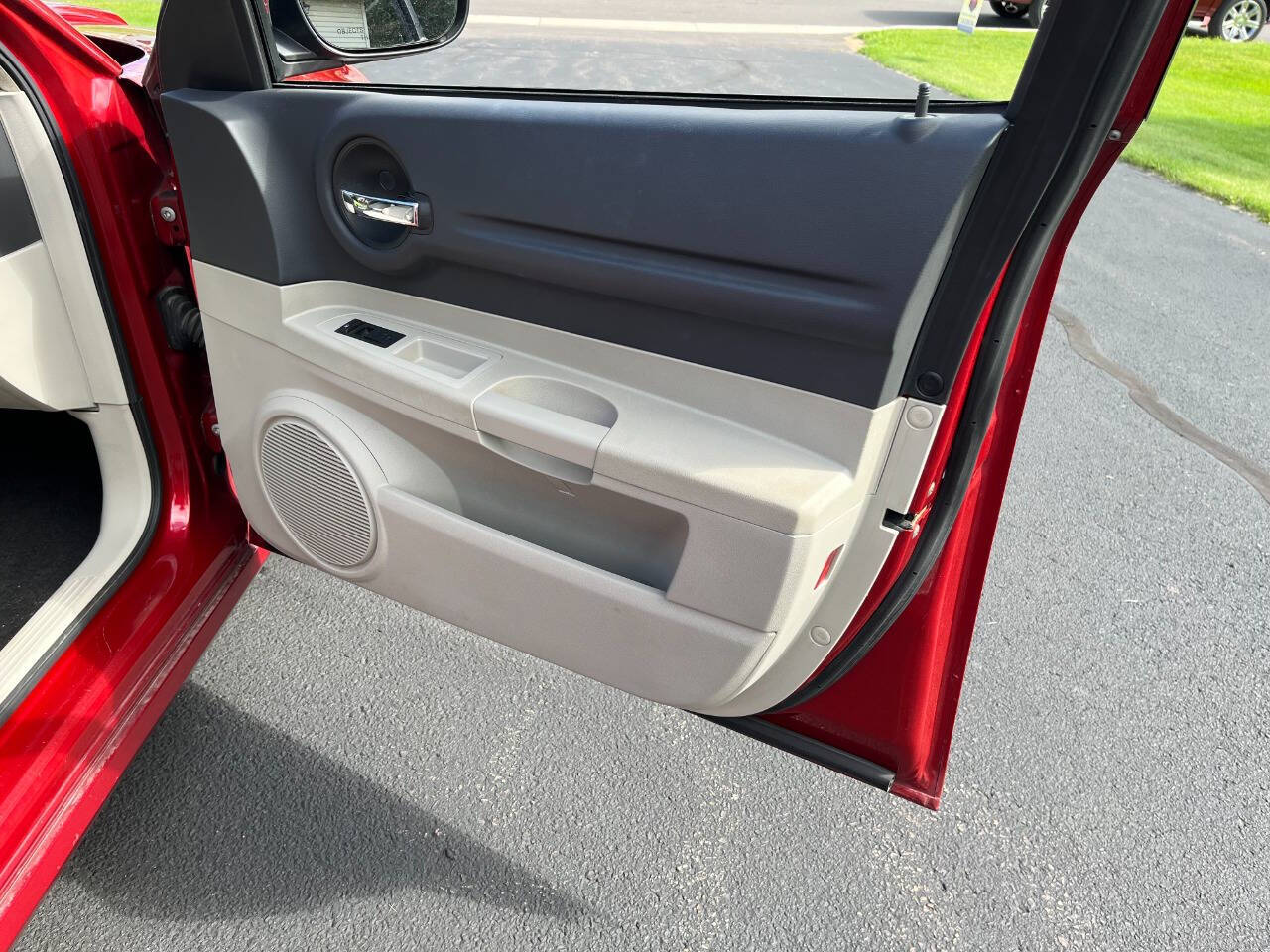 2005 Dodge Magnum 101