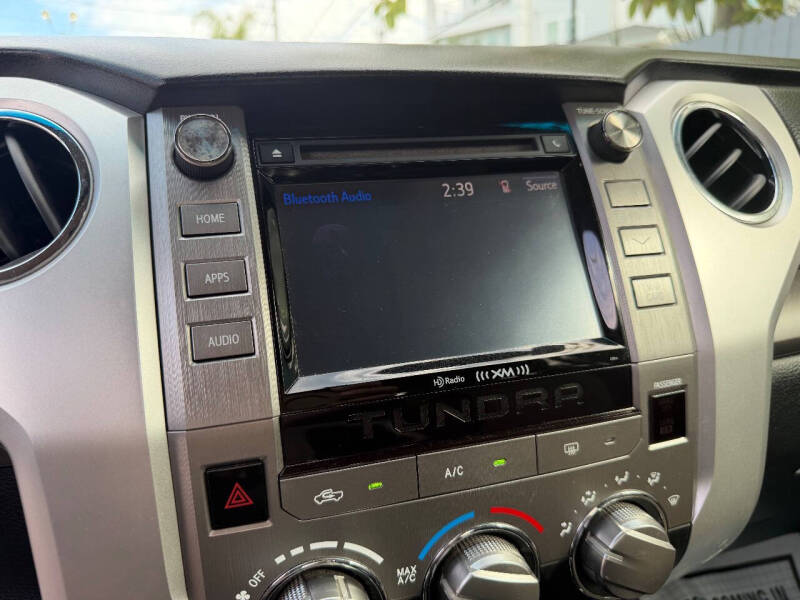 2015 Toyota Tundra SR5