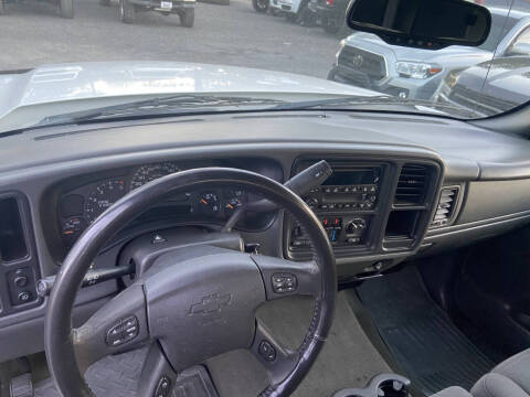 2006 Chevrolet Silverado 2500HD LS