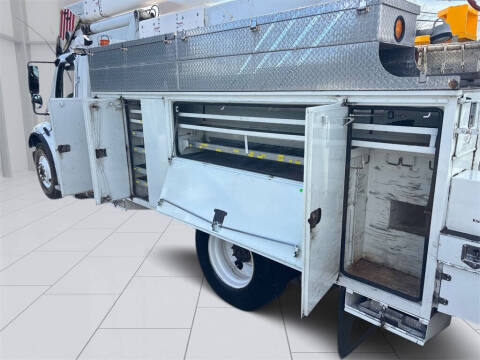 2016 Freightliner M2 106