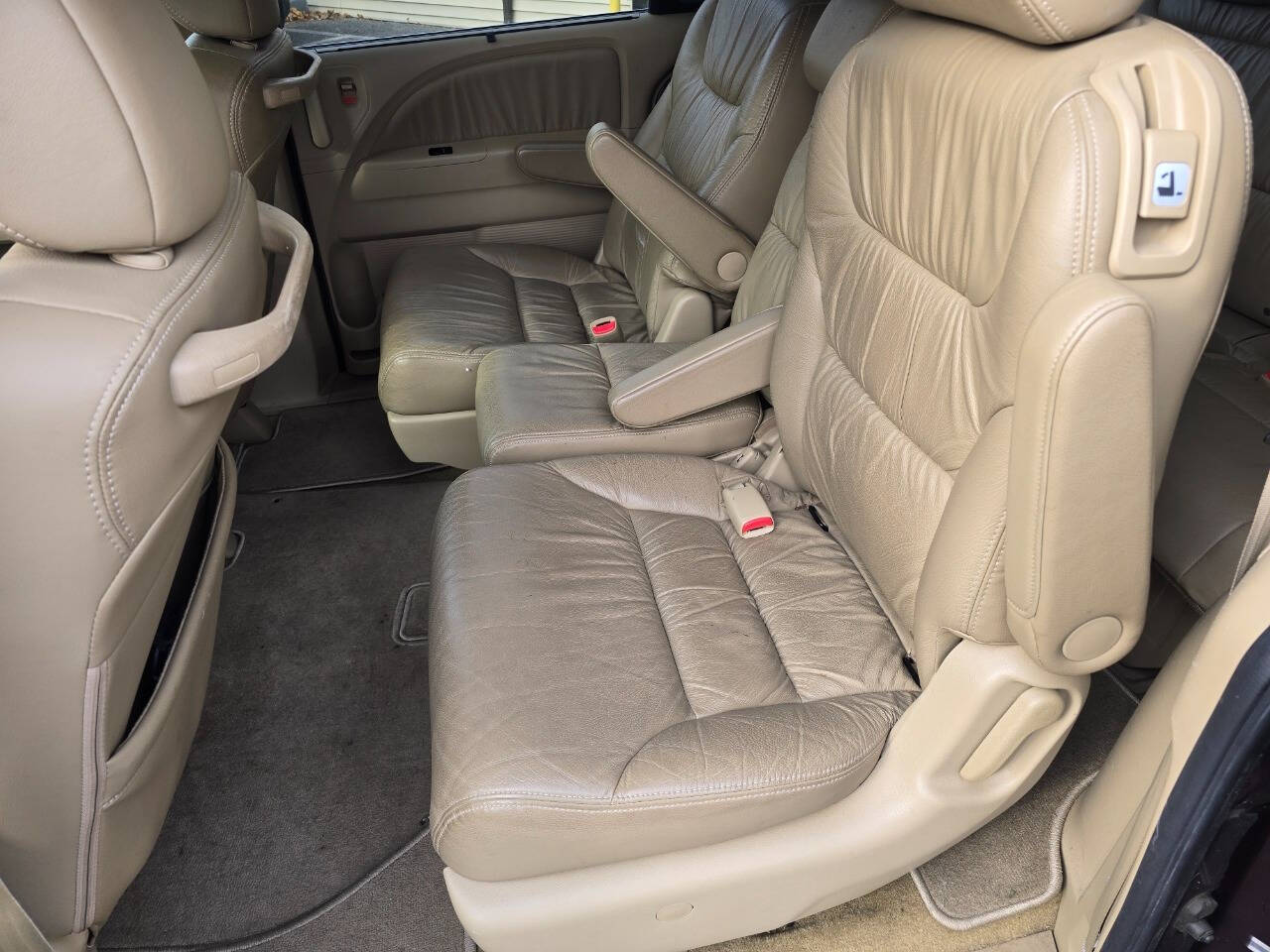 2009 Honda Odyssey for sale at QUEENSGATE AUTO SALES in York, PA