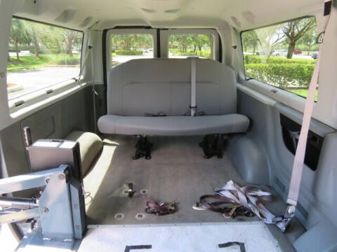 2013 Ford E-Series E-150 XLT