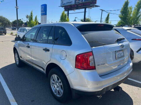 2012 Ford Edge SE