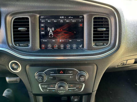 2017 Dodge Charger R/T