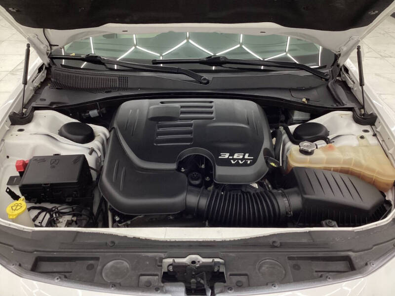 2021 Chrysler 300 Touring