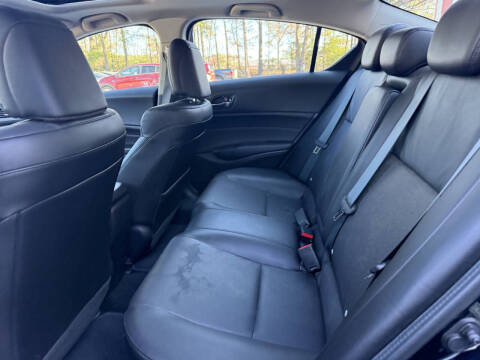 2013 Acura ILX 2.0L w/Tech