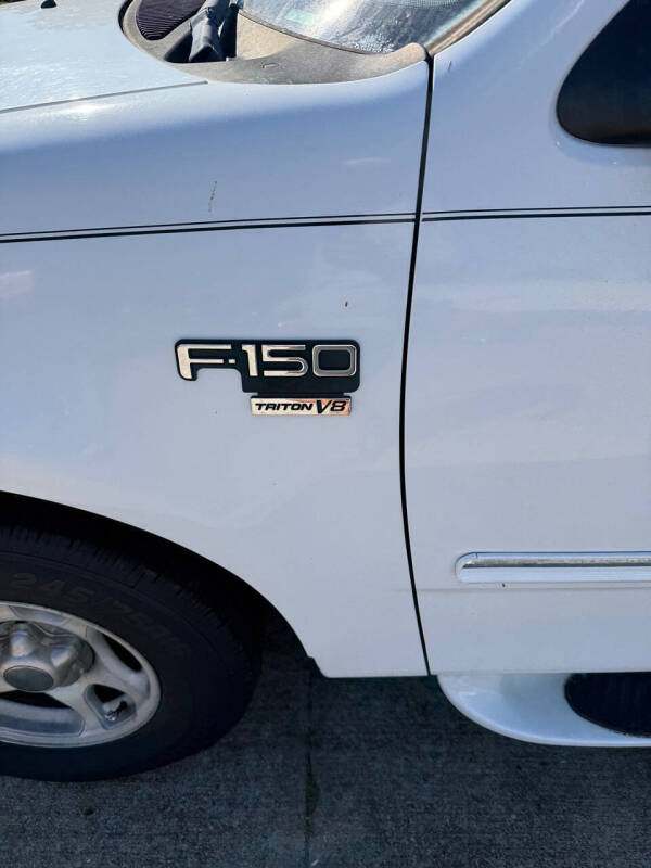 1998 Ford F-150 Lariat