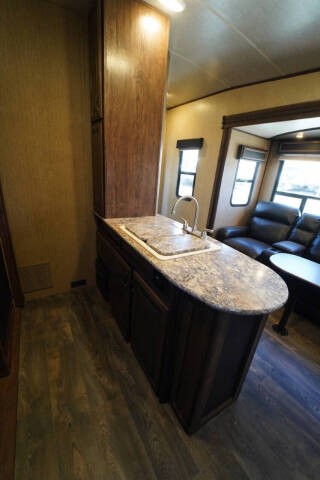 2017 Cruiser RV Stryker 3010