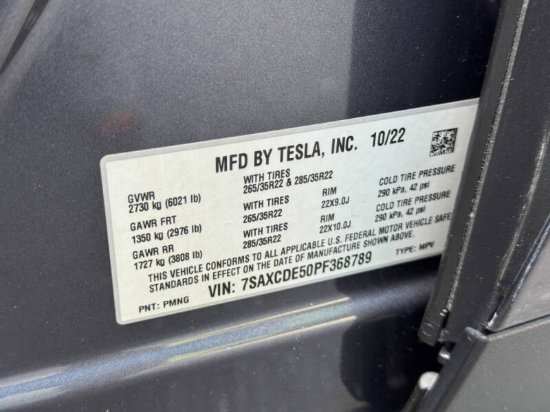 2023 Tesla Model X Standard Range