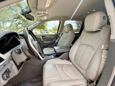 2017 Chevrolet Traverse LT