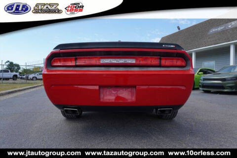 2010 Dodge Challenger SRT8