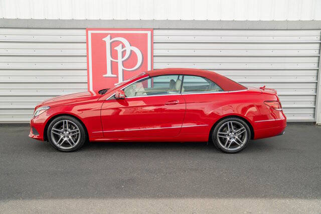2016 Mercedes-Benz E-Class 41