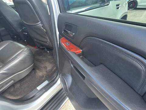 2012 Cadillac Escalade Luxury