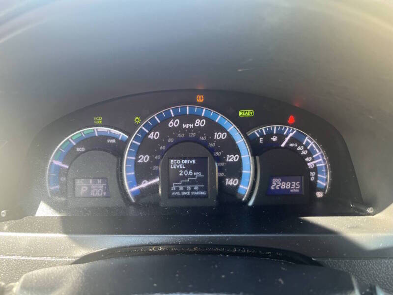 2012 Toyota Camry Hybrid LE