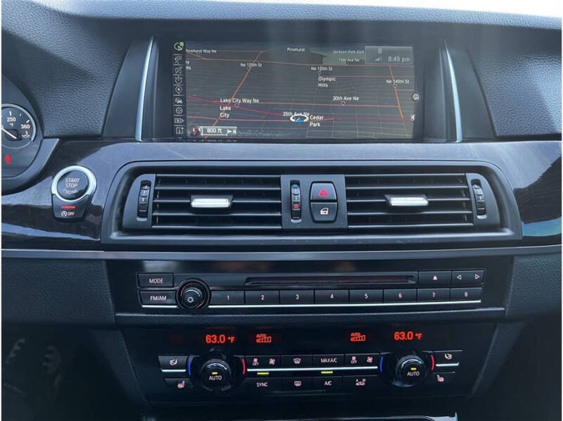 2014 BMW 5 Series 528i