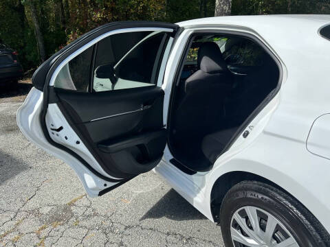 2020 Toyota Camry Hybrid LE