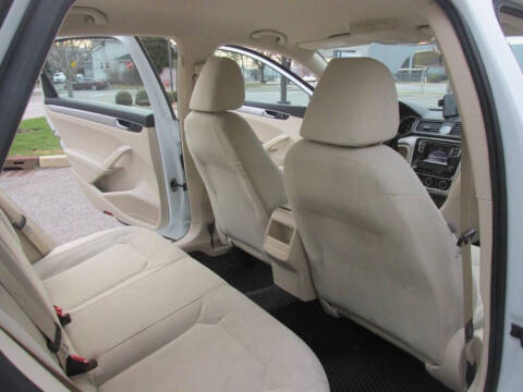 2017 Volkswagen Passat 1.8T S