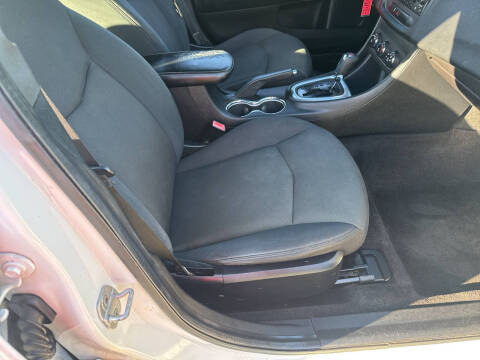 2011 Dodge Avenger Express