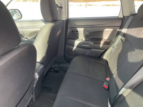 2015 Mitsubishi Outlander Sport ES